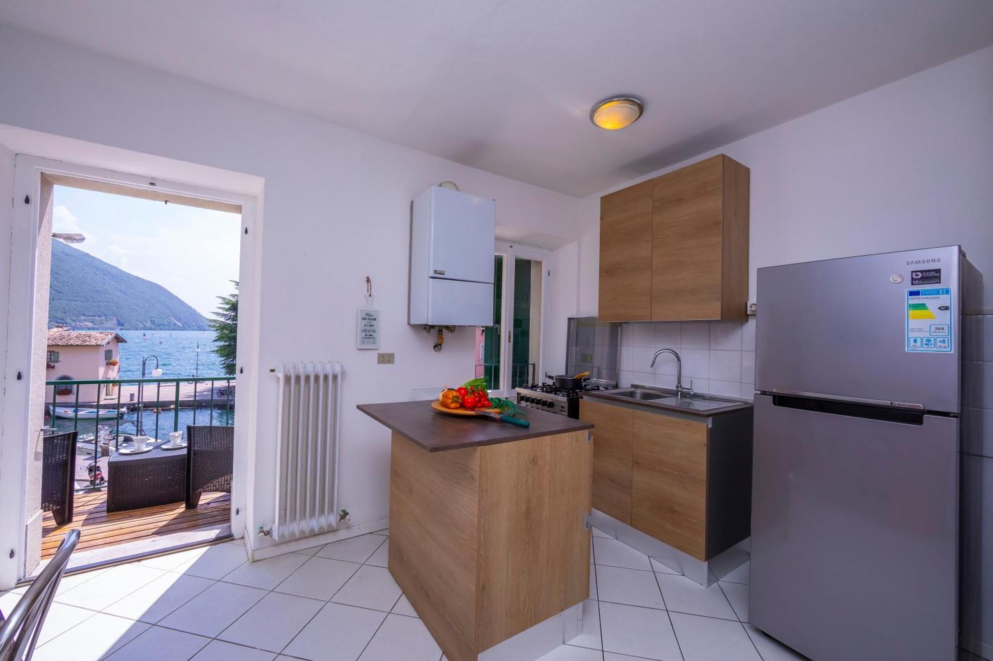 Dogana Best Lake View - Happy Rentals Torbole Sul Garda Екстер'єр фото