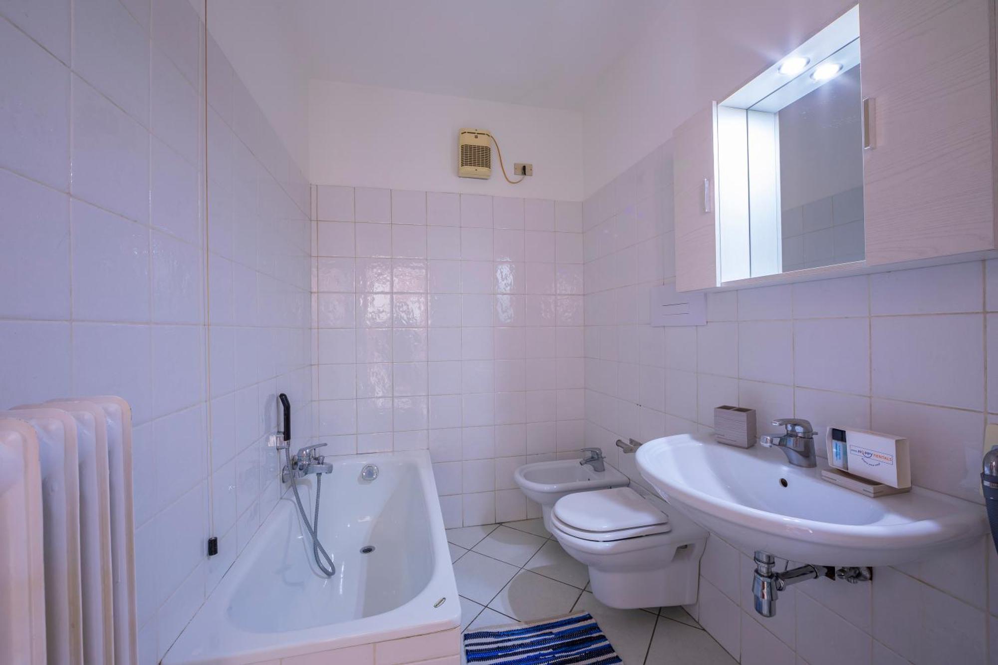 Dogana Best Lake View - Happy Rentals Torbole Sul Garda Екстер'єр фото